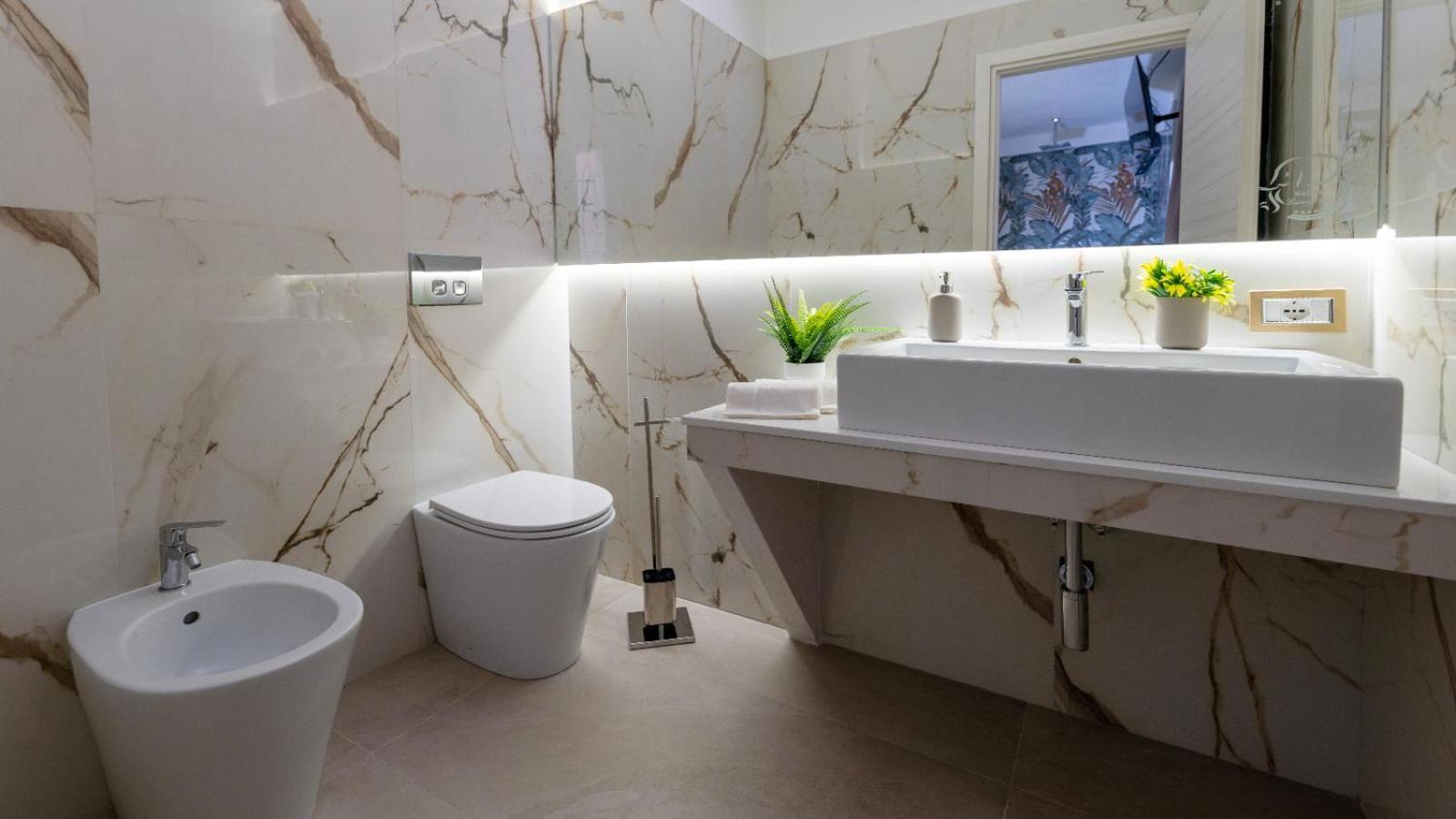 Mazzini Luxury Jacuzzy Suite Catánia Buitenkant foto